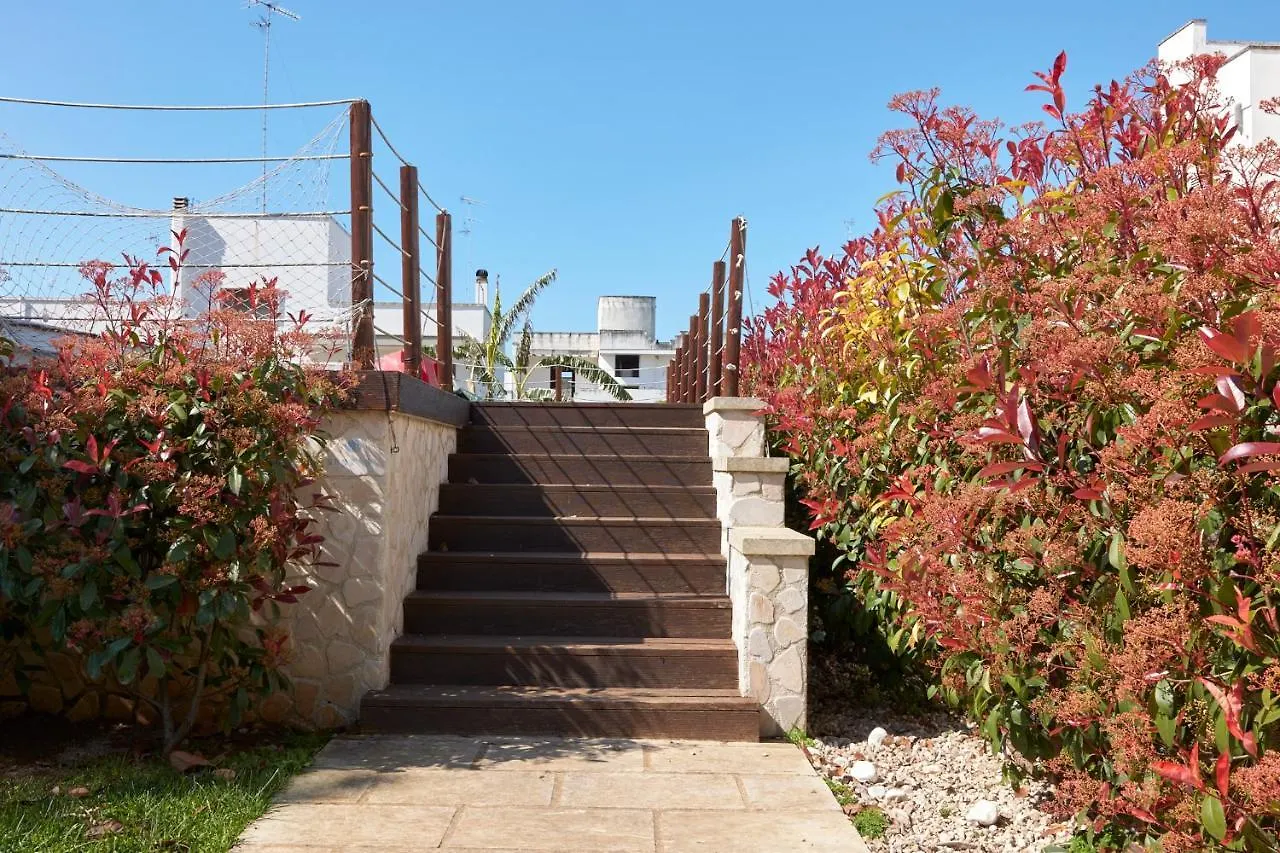 Vendégház Il Giardino Di Flora Con Piscina Hotel Lecce Olaszország