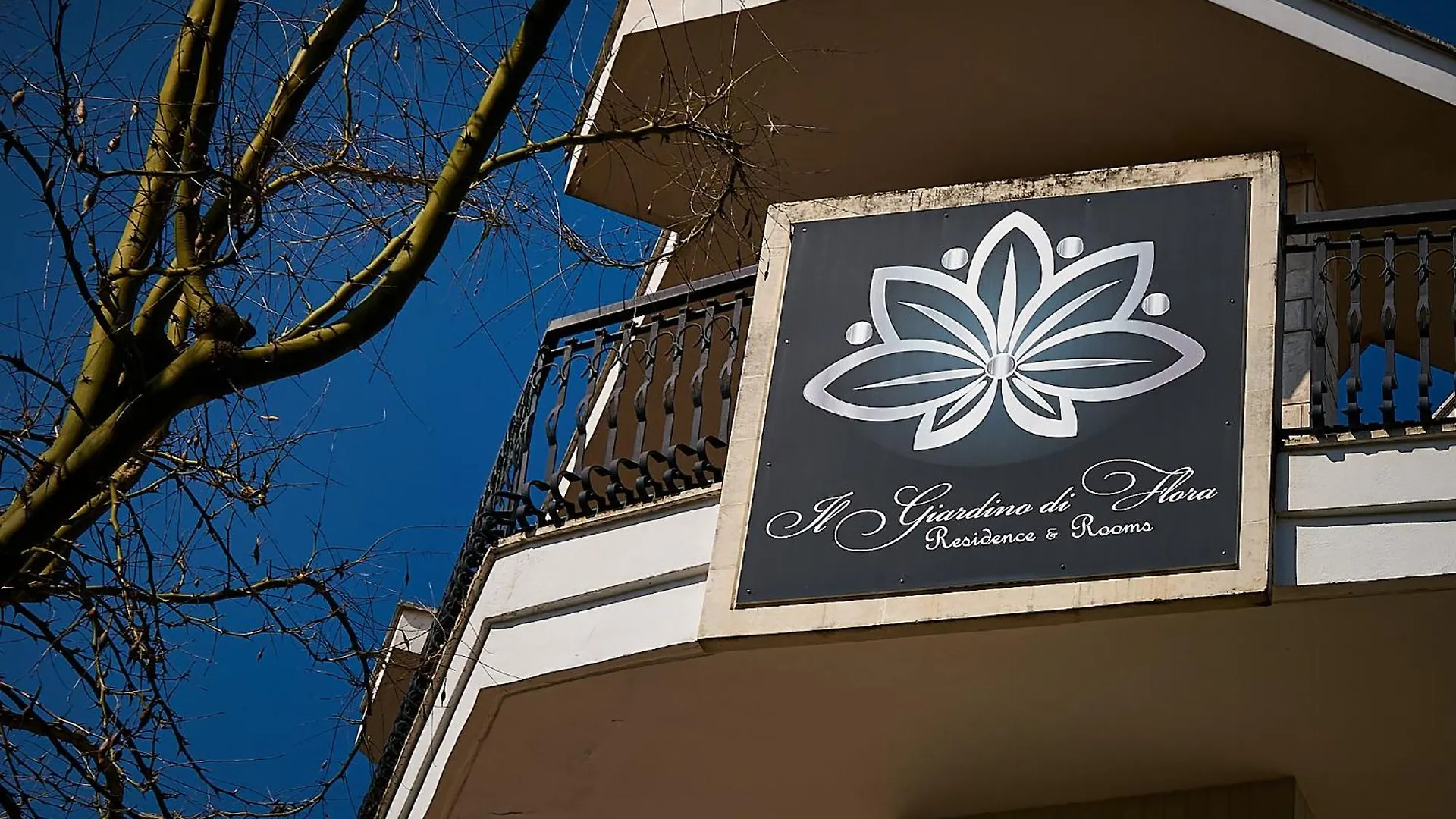 Vendégház Il Giardino Di Flora Con Piscina Hotel Lecce